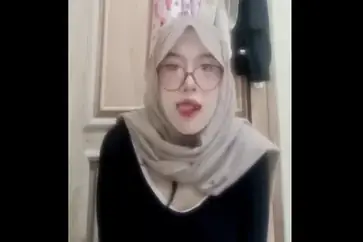 Cewel Jilbab Cindo Putih Pap Bugil Buat Pacar