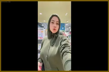 Maysri VS Koncil Karya VCS Selebgram Dari Sultan Malaysia